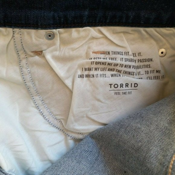 Torrid Vintage Stretch Mid-Rise Flare Jeans Size 22T Short Length - Picture 6 of 8